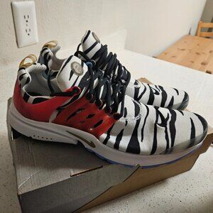 New Nike Air Presto South Korea Mens Size XL (12-15) White Tiger Print OG all DS